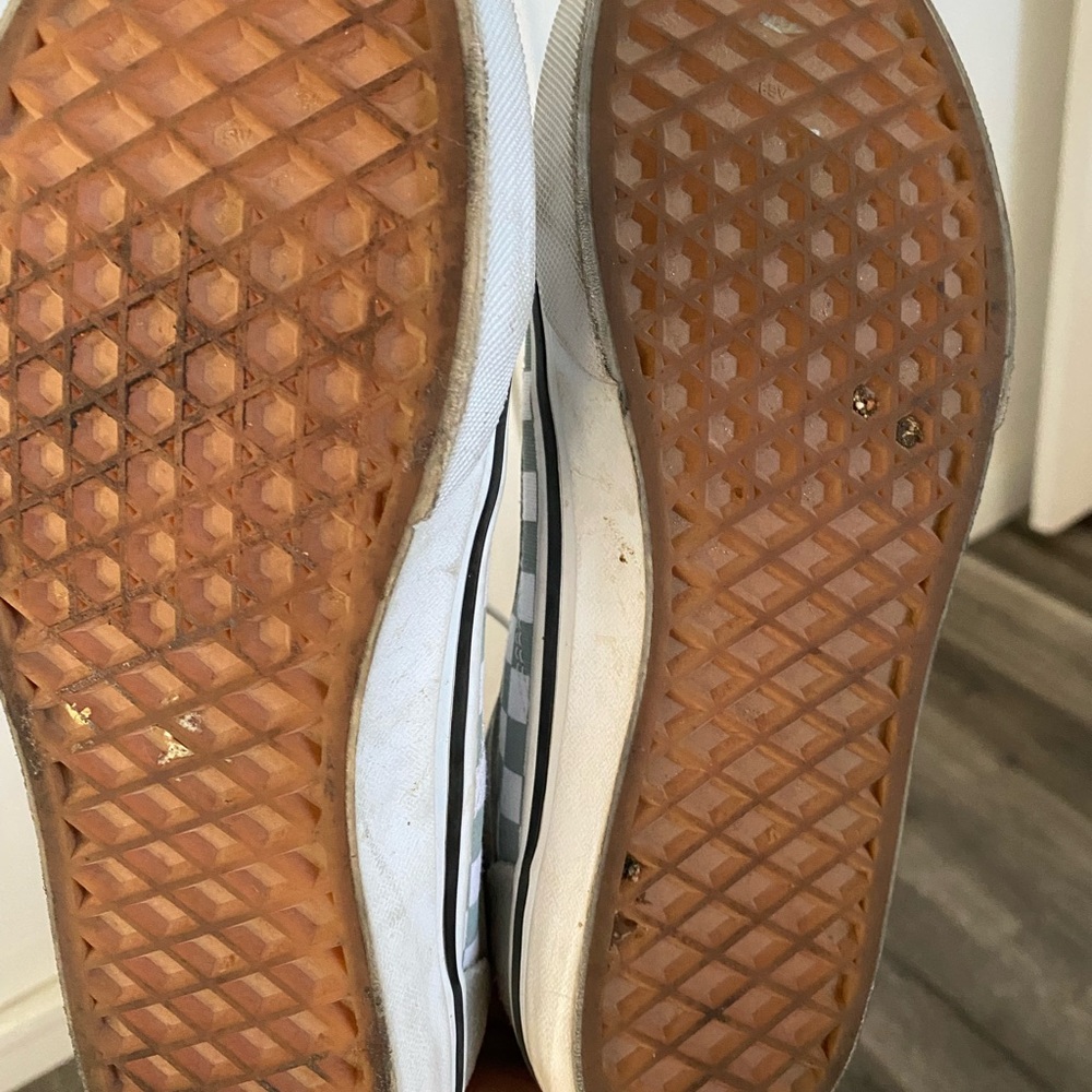 Vans Women Gray-Light Blue and White Checkered Shoes size 5 - Picture 3 of 8